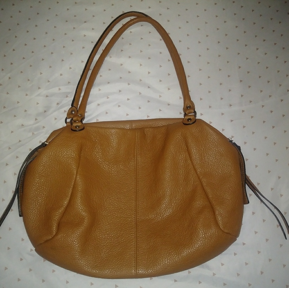 Handbag - Picture 2 of 8